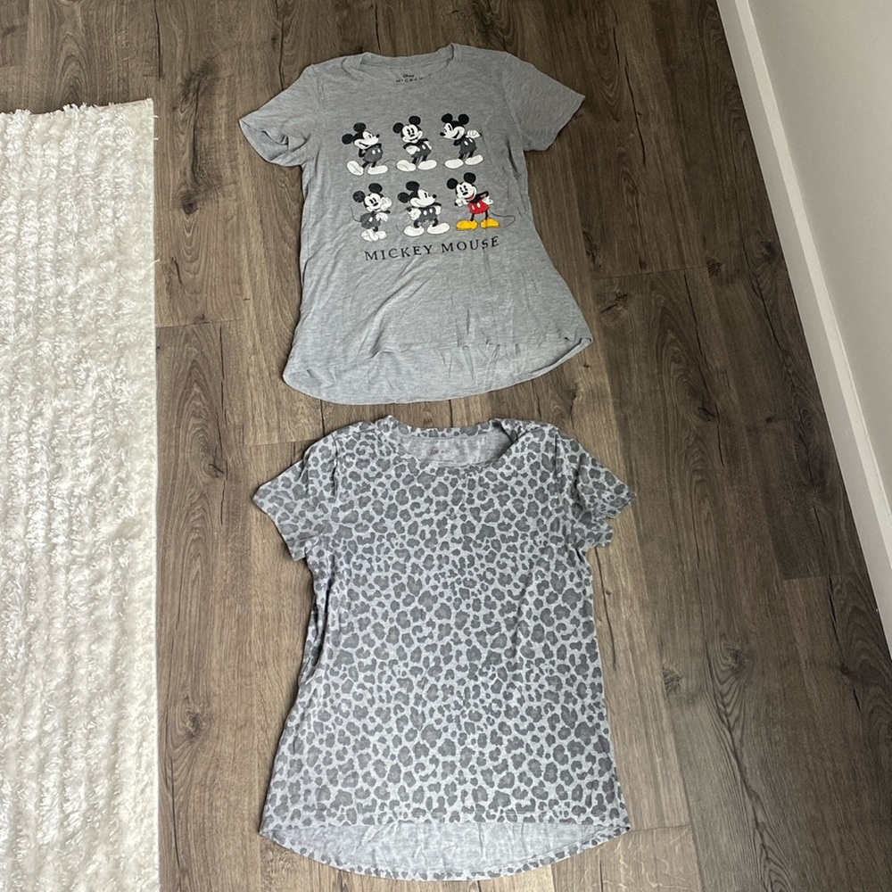 Zoe + Liv T- Shirt + Disney Mickey Shirt